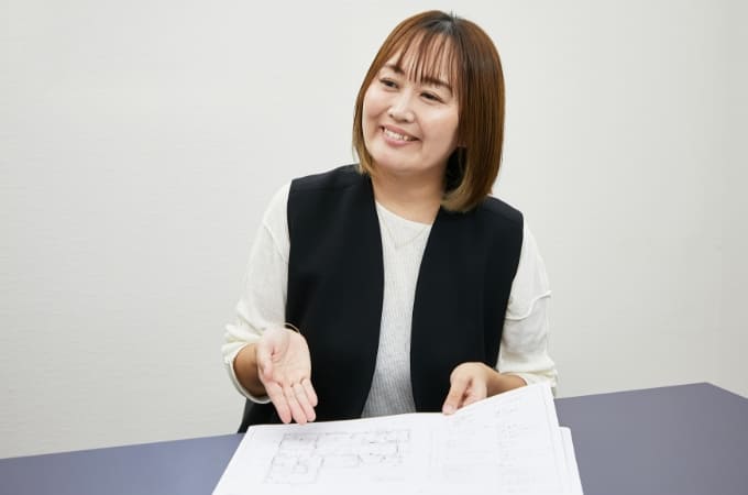 女性スタッフ 写真